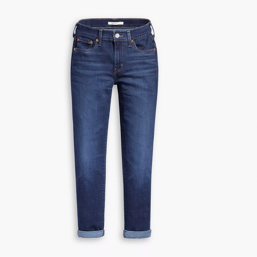 Levi’s boyfriend jeans. W29 x L27